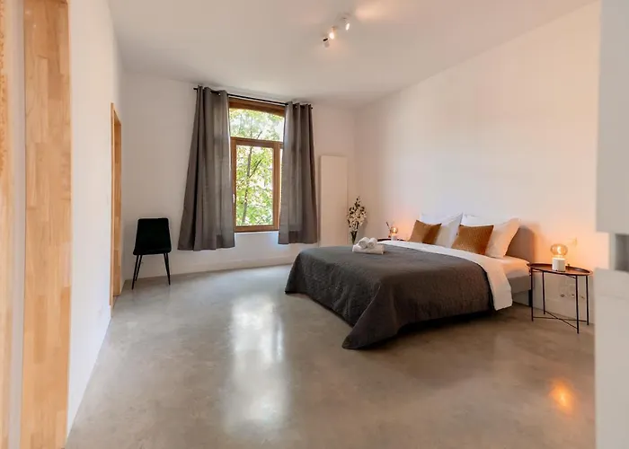 Luxury Suites South By Rikas Hotels