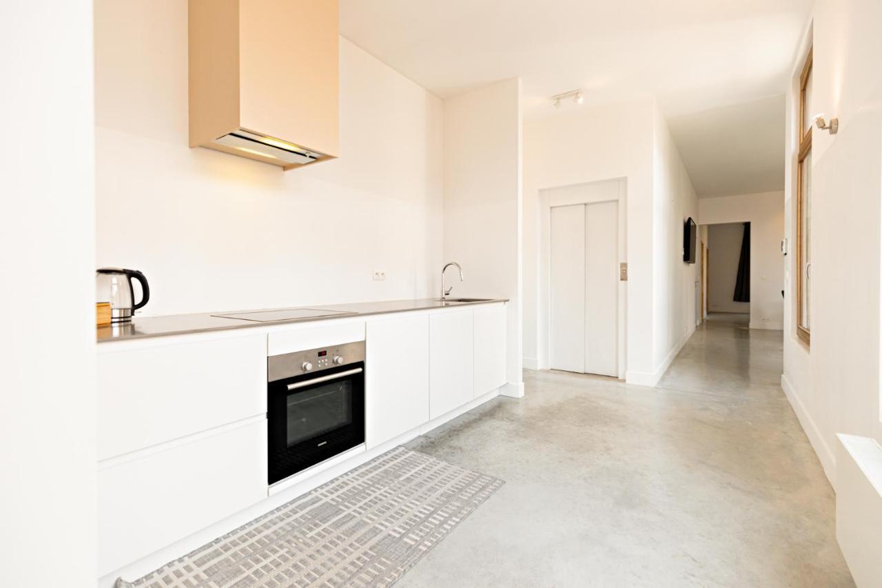 Luxury South By Rikas Apartment *