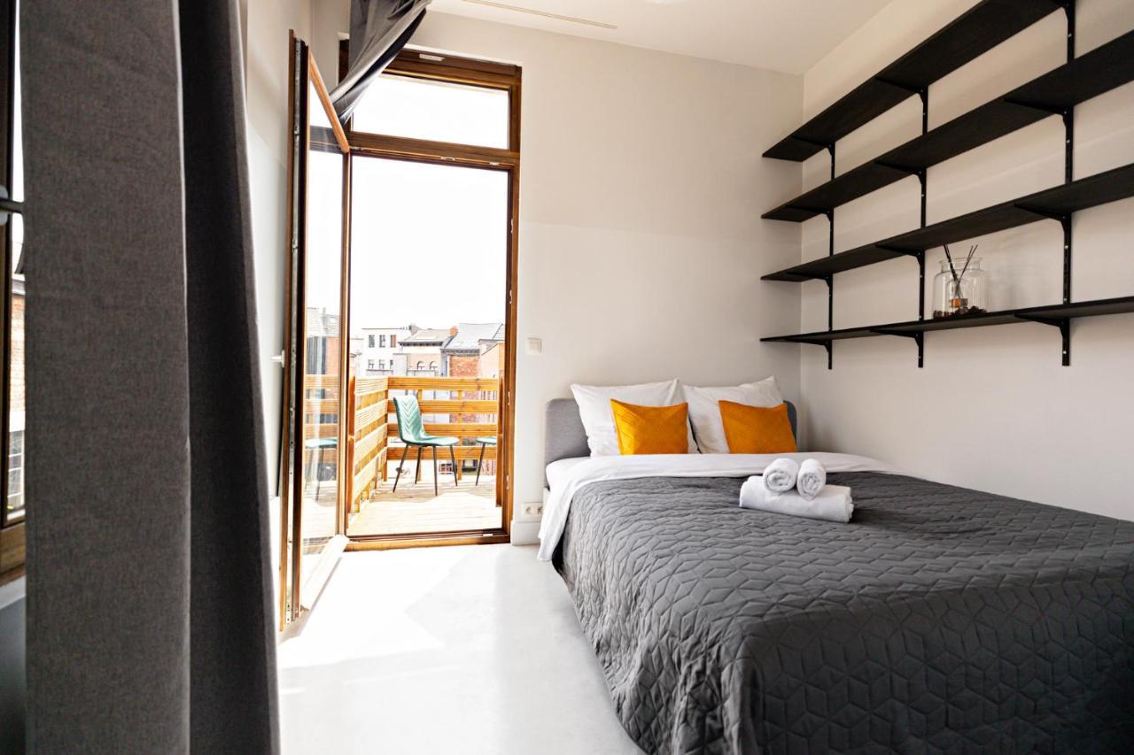 Luxury South By Rikas